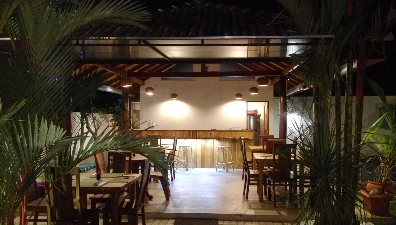 Surf Villa Hikkaduwa Exterior foto