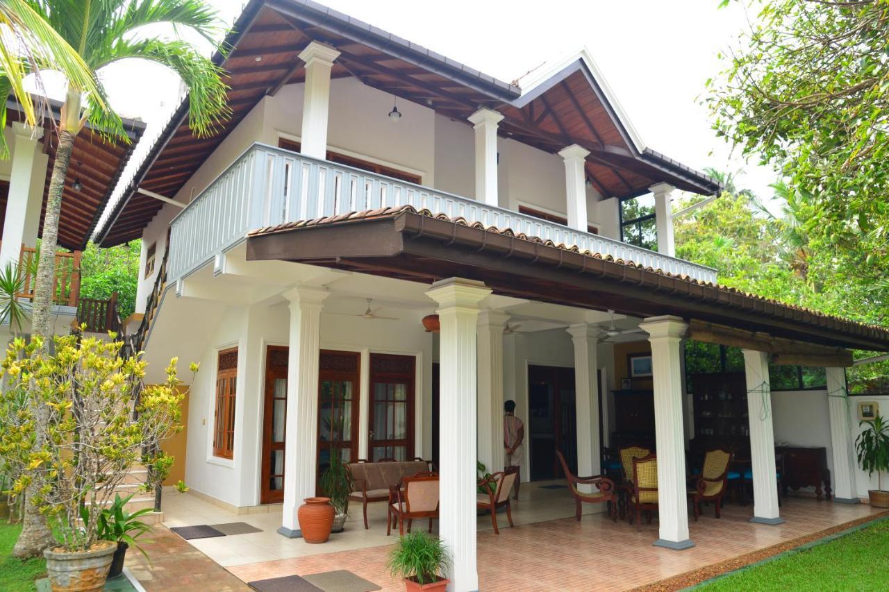 Surf Villa Hikkaduwa Exterior foto