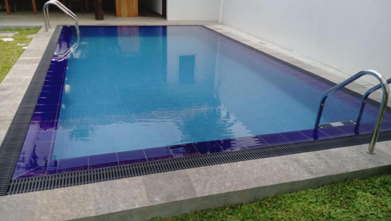 Surf Villa Hikkaduwa Exterior foto